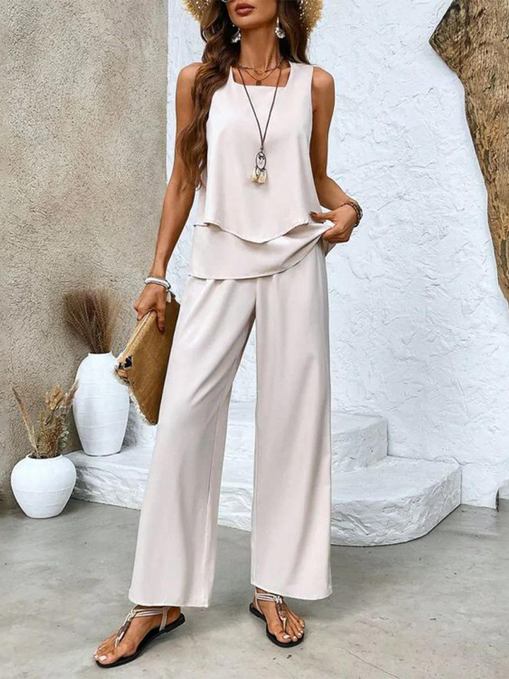 Zweiteiliges Damen-Set: Ärmelloses Top & gerade Hose in Beige, schlanke Passform, stilvoll für jeden Anlass, atmungsaktiv.